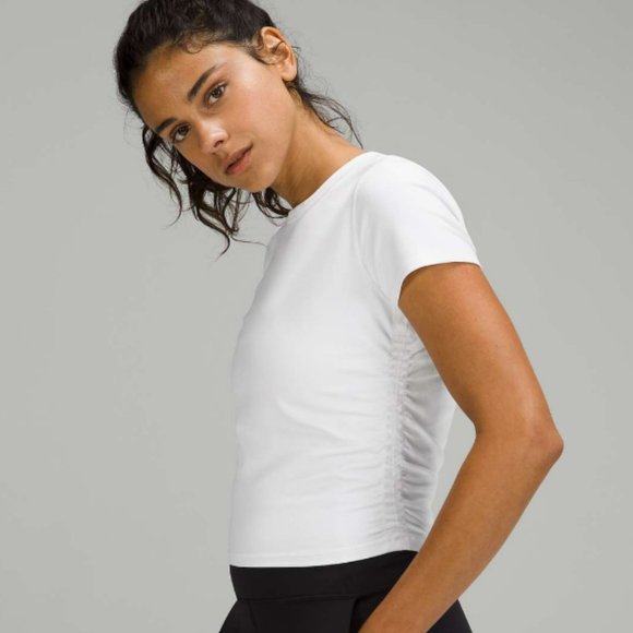 Looking for Lululemon All It Takes Short Sleeve Size 6 any color - Picture 4 of 7